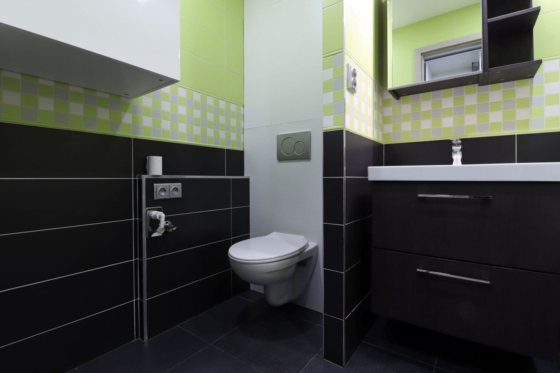 Prenájom bytu 2-izbový 48 m², Jablonecká, Praha, Praha Prenájom bytu 2-izbový 48 m², Jablonecká, Praha, Praha
