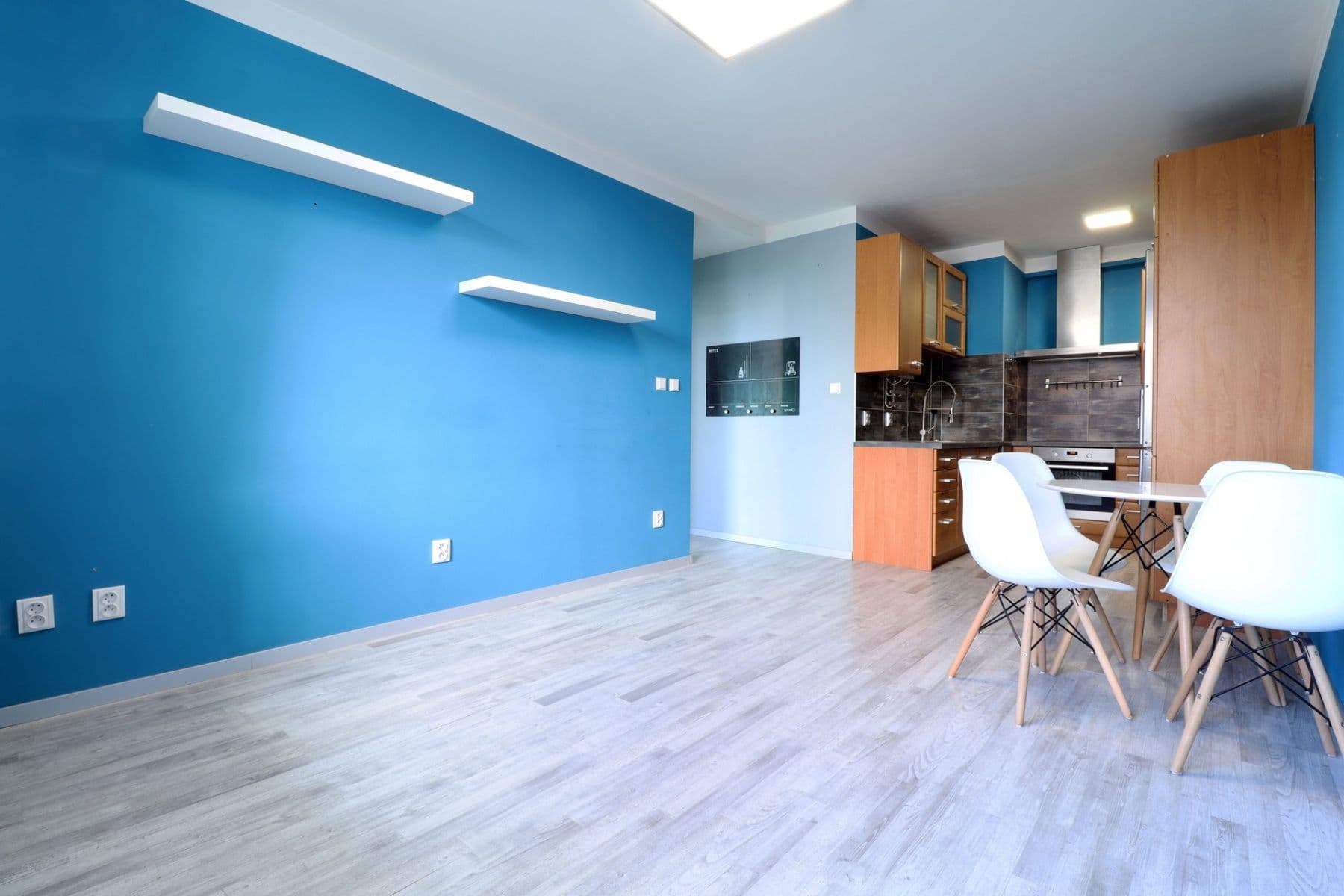 Prenájom bytu 2-izbový 48 m², Jablonecká, Praha, Praha Prenájom bytu 2-izbový 48 m², Jablonecká, Praha, Praha