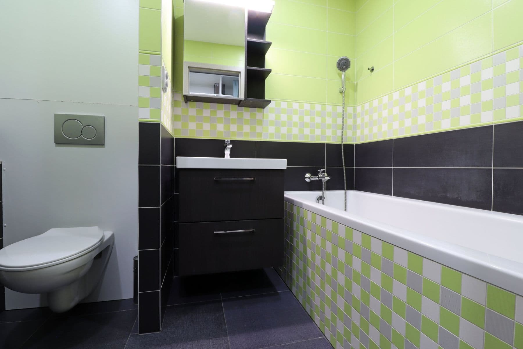 Prenájom bytu 2-izbový 48 m², Jablonecká, Praha, Praha Prenájom bytu 2-izbový 48 m², Jablonecká, Praha, Praha
