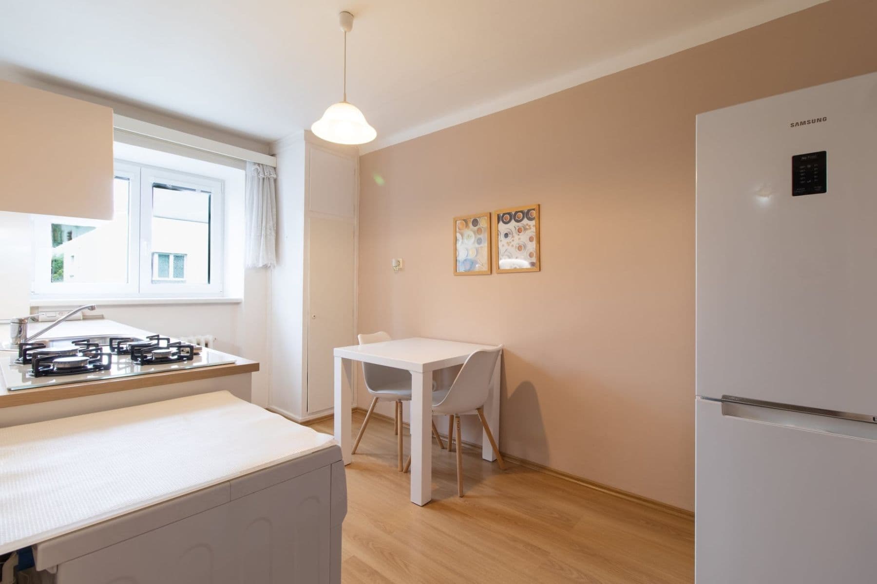 Prenájom bytu 2-izbový 53 m², José Martího, Praha, Praha Prenájom bytu 2-izbový 53 m², José Martího, Praha, Praha