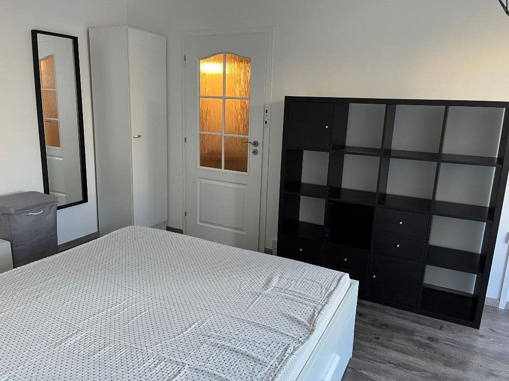 Prenájom bytu 1-izbový 29 m², Valentova, Praha, Praha Prenájom bytu 1-izbový 29 m², Valentova, Praha, Praha