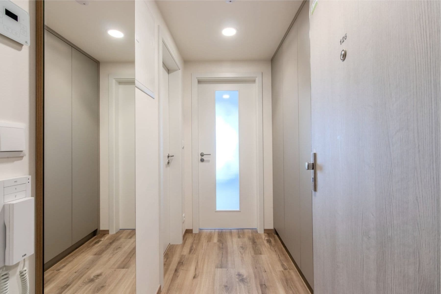 Prenájom bytu 1-izbový 35 m², Poděbradská, Praha, Praha Prenájom bytu 1-izbový 35 m², Poděbradská, Praha, Praha