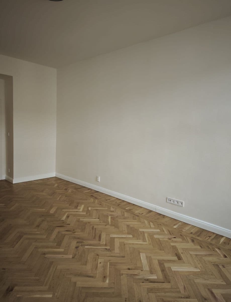 Prenájom bytu 1-izbový 46 m², Plzeňská, Praha, Praha Prenájom bytu 1-izbový 46 m², Plzeňská, Praha, Praha