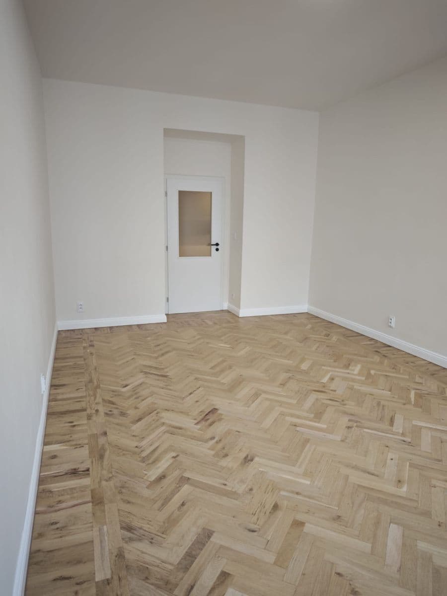 Prenájom bytu 1-izbový 46 m², Plzeňská, Praha, Praha Prenájom bytu 1-izbový 46 m², Plzeňská, Praha, Praha