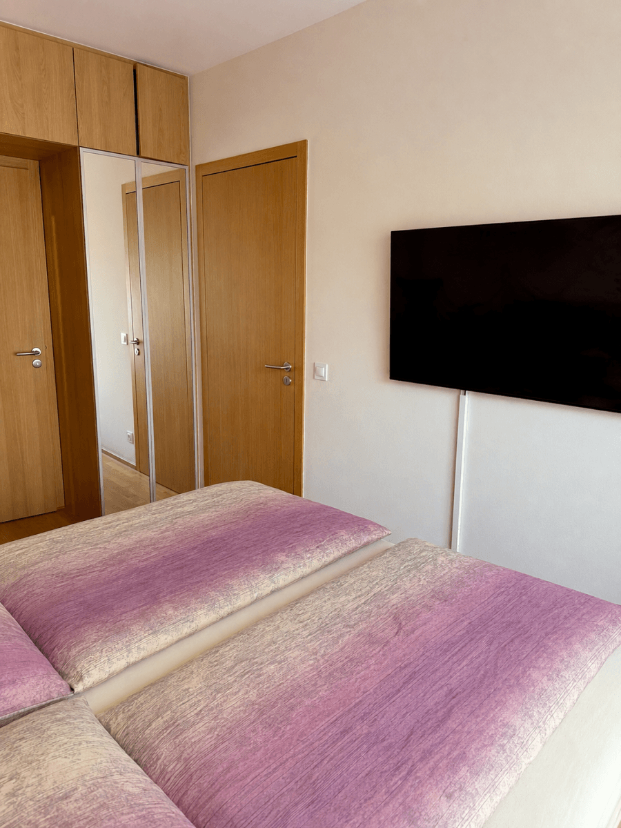 Predaj bytu 2-izbový 57 m², Za Karlínským přístavem, Praha, Praha Predaj bytu 2-izbový 57 m², Za Karlínským přístavem, Praha, Praha