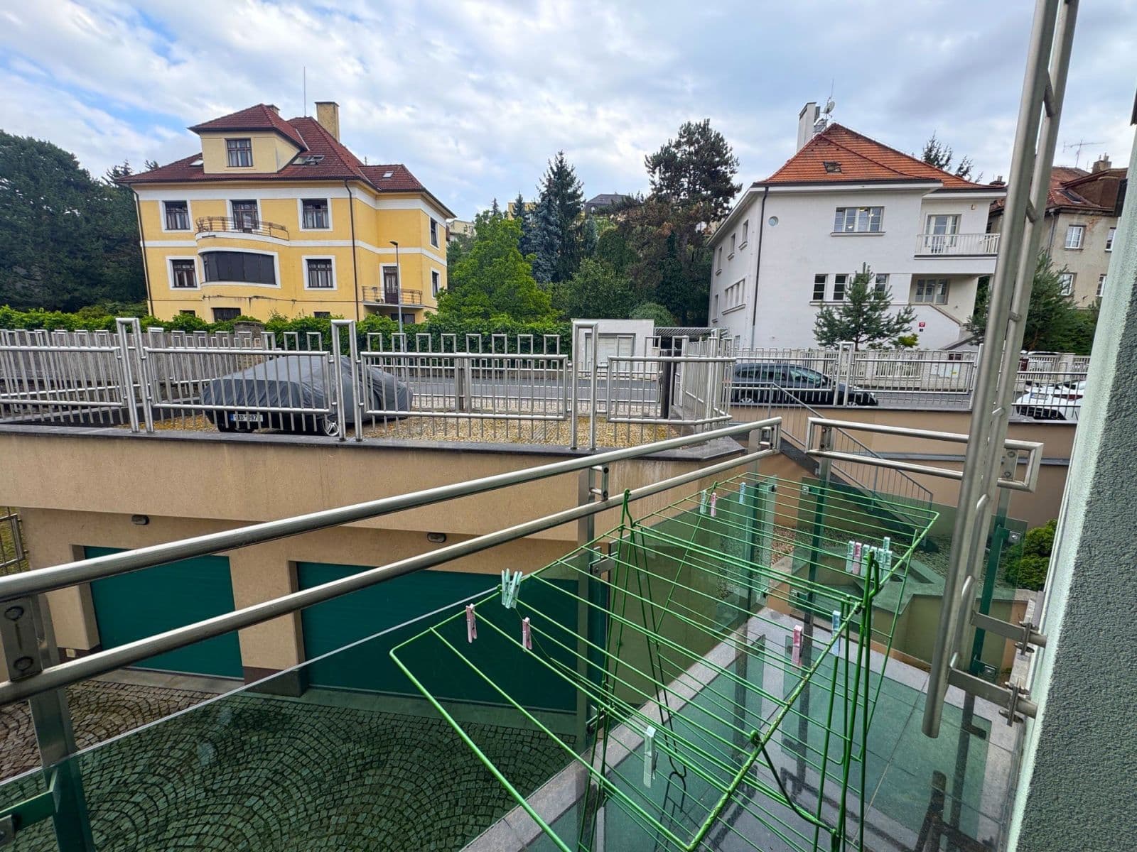 Prenájom bytu 1-izbový 35 m², Pravá, Praha, Praha Prenájom bytu 1-izbový 35 m², Pravá, Praha, Praha