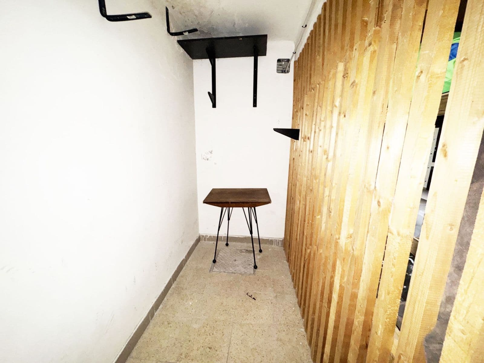 Prenájom bytu 1-izbový 35 m², Pravá, Praha, Praha Prenájom bytu 1-izbový 35 m², Pravá, Praha, Praha