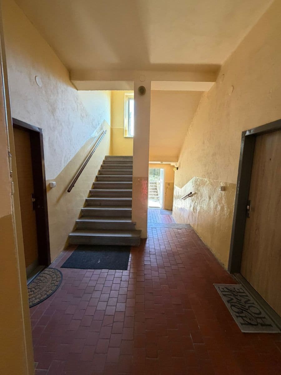 Predaj bytu 1-izbový 40 m², Emy Destinové, Ústí nad Labem, Ústecký kraj Predaj bytu 1-izbový 40 m², Emy Destinové, Ústí nad Labem, Ústecký kraj