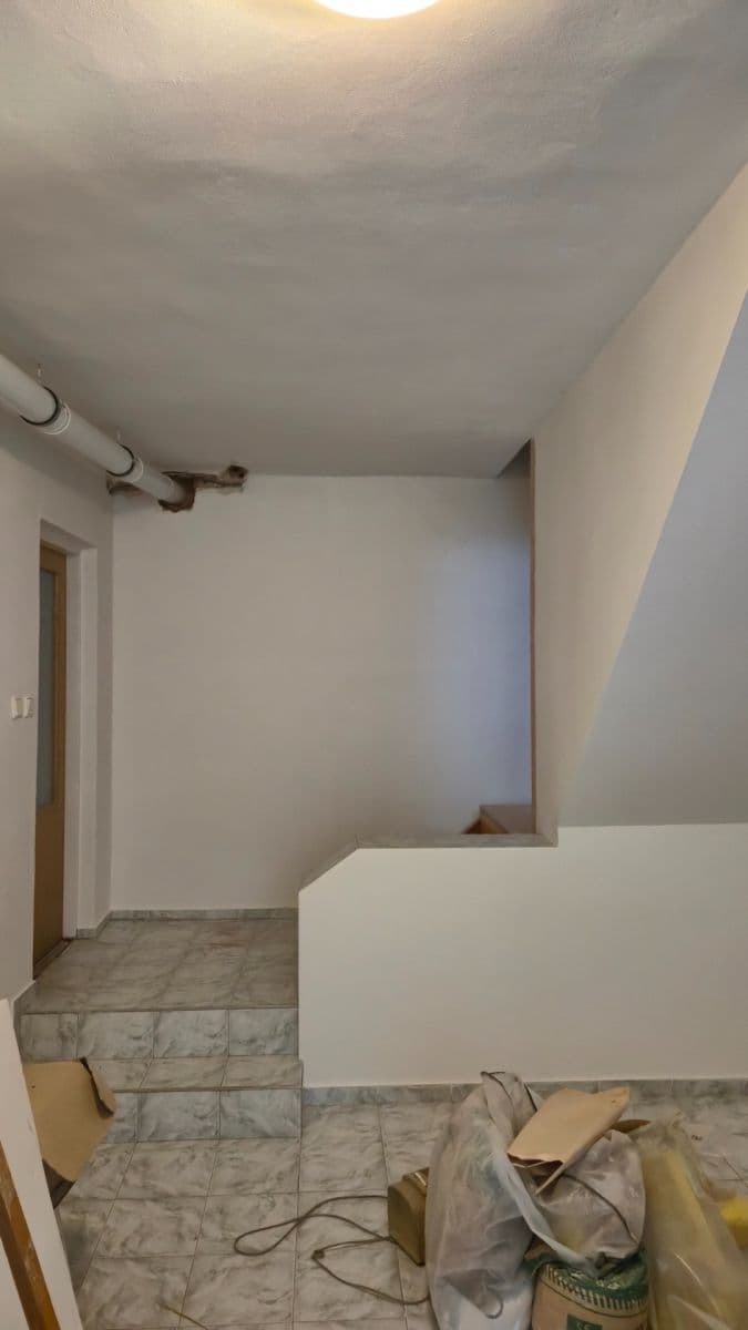 Prenájom bytu 3-izbový 76 m², Svatopluka Čecha, Třešť, Kraj Vysočina Prenájom bytu 3-izbový 76 m², Svatopluka Čecha, Třešť, Kraj Vysočina