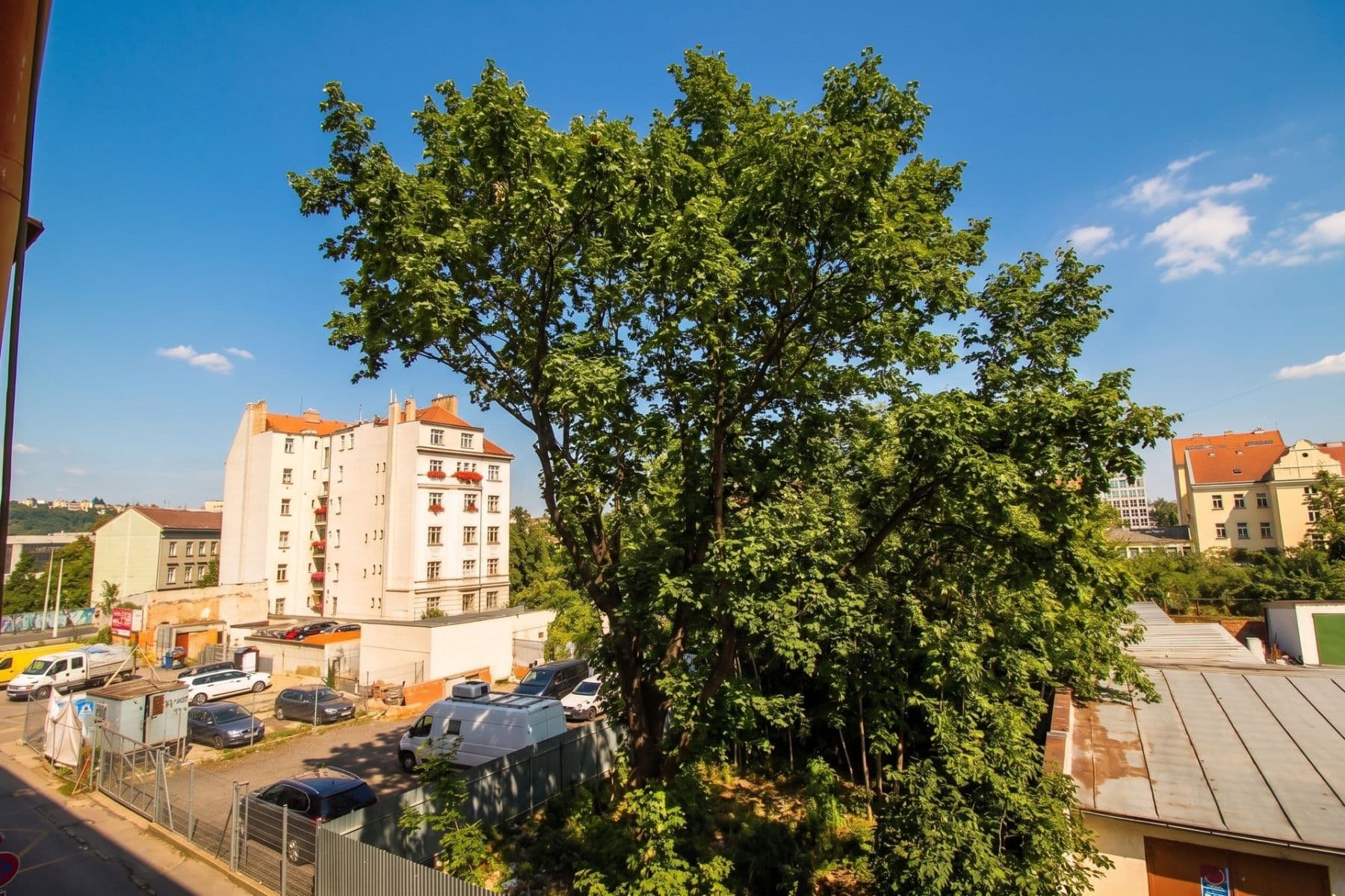 Prenájom bytu 1-izbový 27 m², Za papírnou, Praha, Praha Prenájom bytu 1-izbový 27 m², Za papírnou, Praha, Praha