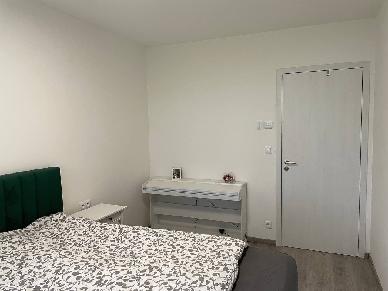 Prenájom bytu 2-izbový 56 m², Drahňovická, Praha, Praha Prenájom bytu 2-izbový 56 m², Drahňovická, Praha, Praha
