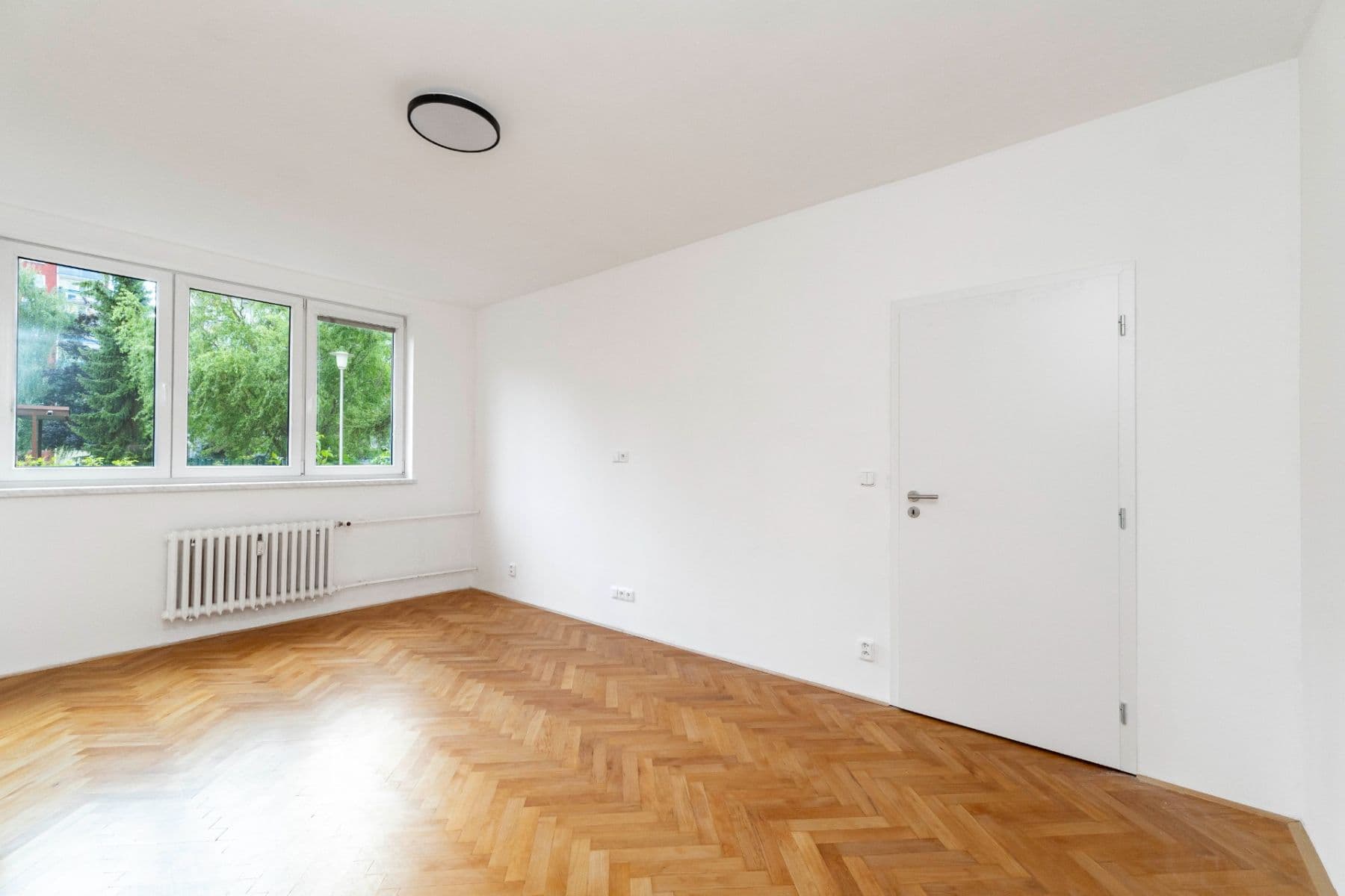 Prenájom bytu 2-izbový 53 m², Alberta Kučery, Ostrava, Moravskoslezský kraj Prenájom bytu 2-izbový 53 m², Alberta Kučery, Ostrava, Moravskoslezský kraj
