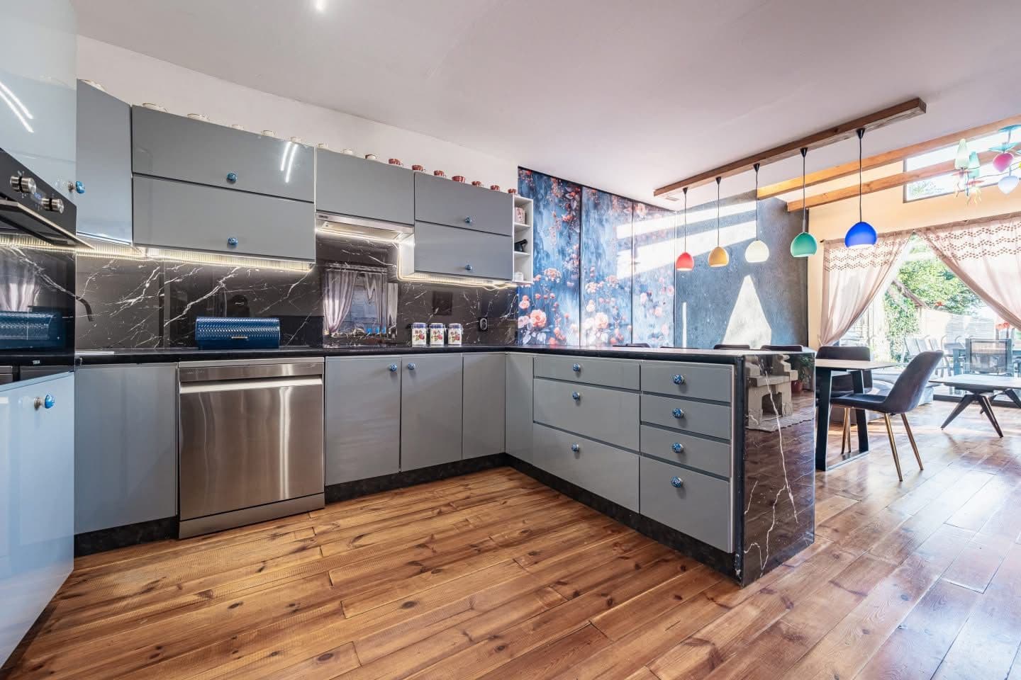 Predaj domu 180 m², pozemok 516 m², Nedomice, Středočeský kraj Predaj domu 180 m², pozemok 516 m², Nedomice, Středočeský kraj
