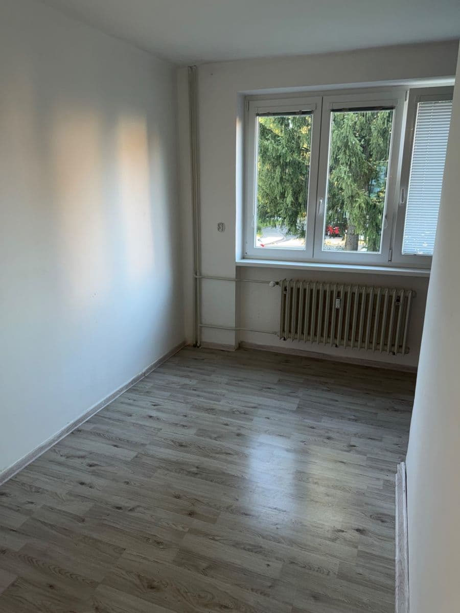 Predaj bytu 3-izbový 94 m², Na Magistrále, Kolín, Středočeský kraj Predaj bytu 3-izbový 94 m², Na Magistrále, Kolín, Středočeský kraj