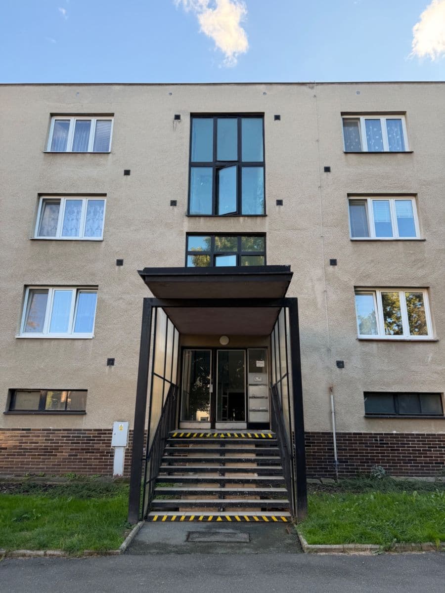 Predaj bytu 3-izbový 94 m², Na Magistrále, Kolín, Středočeský kraj Predaj bytu 3-izbový 94 m², Na Magistrále, Kolín, Středočeský kraj