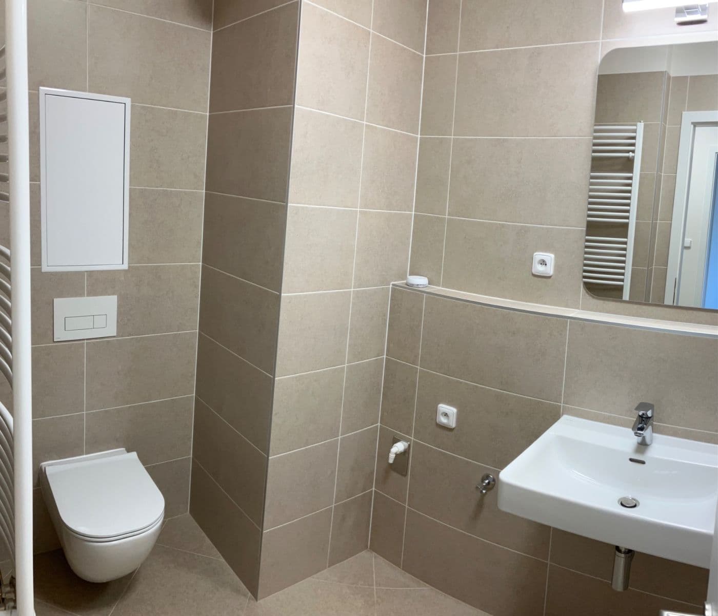 Predaj bytu 2-izbový 47 m², Pod Harfou, Praha, Praha Predaj bytu 2-izbový 47 m², Pod Harfou, Praha, Praha