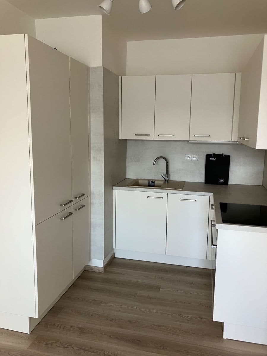 Predaj bytu 2-izbový 47 m², Pod Harfou, Praha, Praha Predaj bytu 2-izbový 47 m², Pod Harfou, Praha, Praha