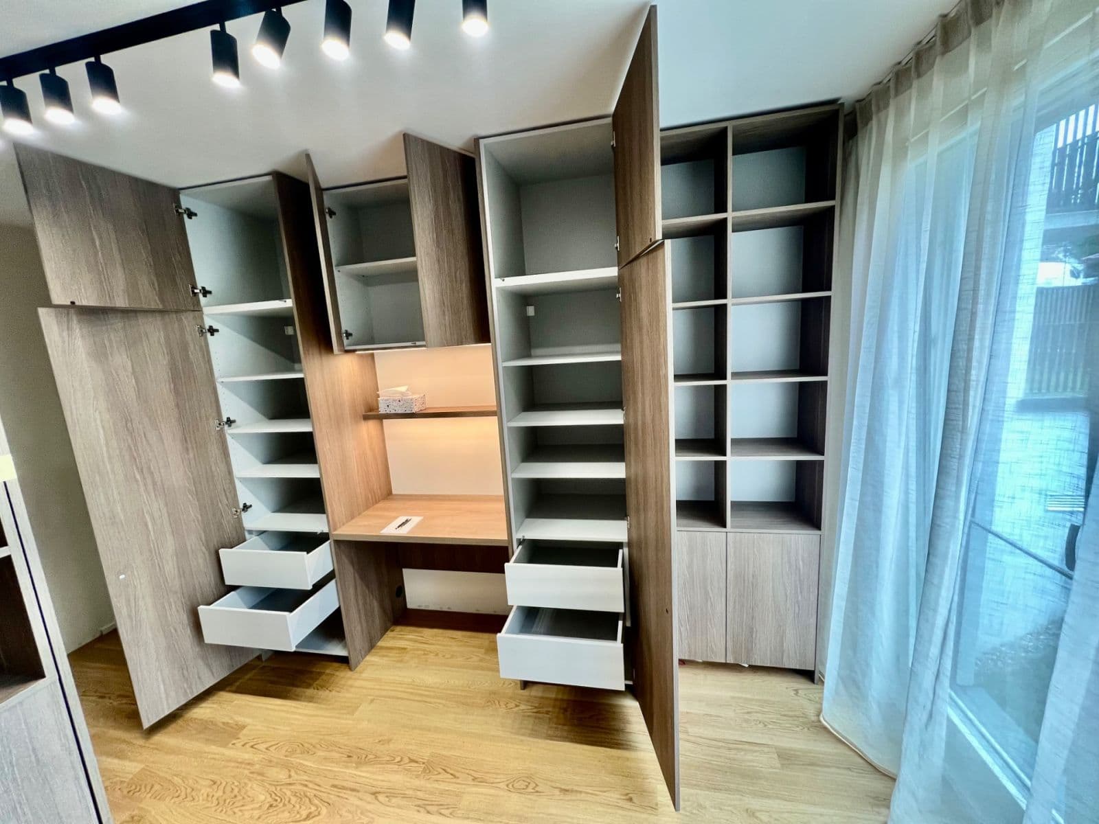 Prenájom bytu 3-izbový 82 m², Lysolajské údolí, Praha, Praha Prenájom bytu 3-izbový 82 m², Lysolajské údolí, Praha, Praha