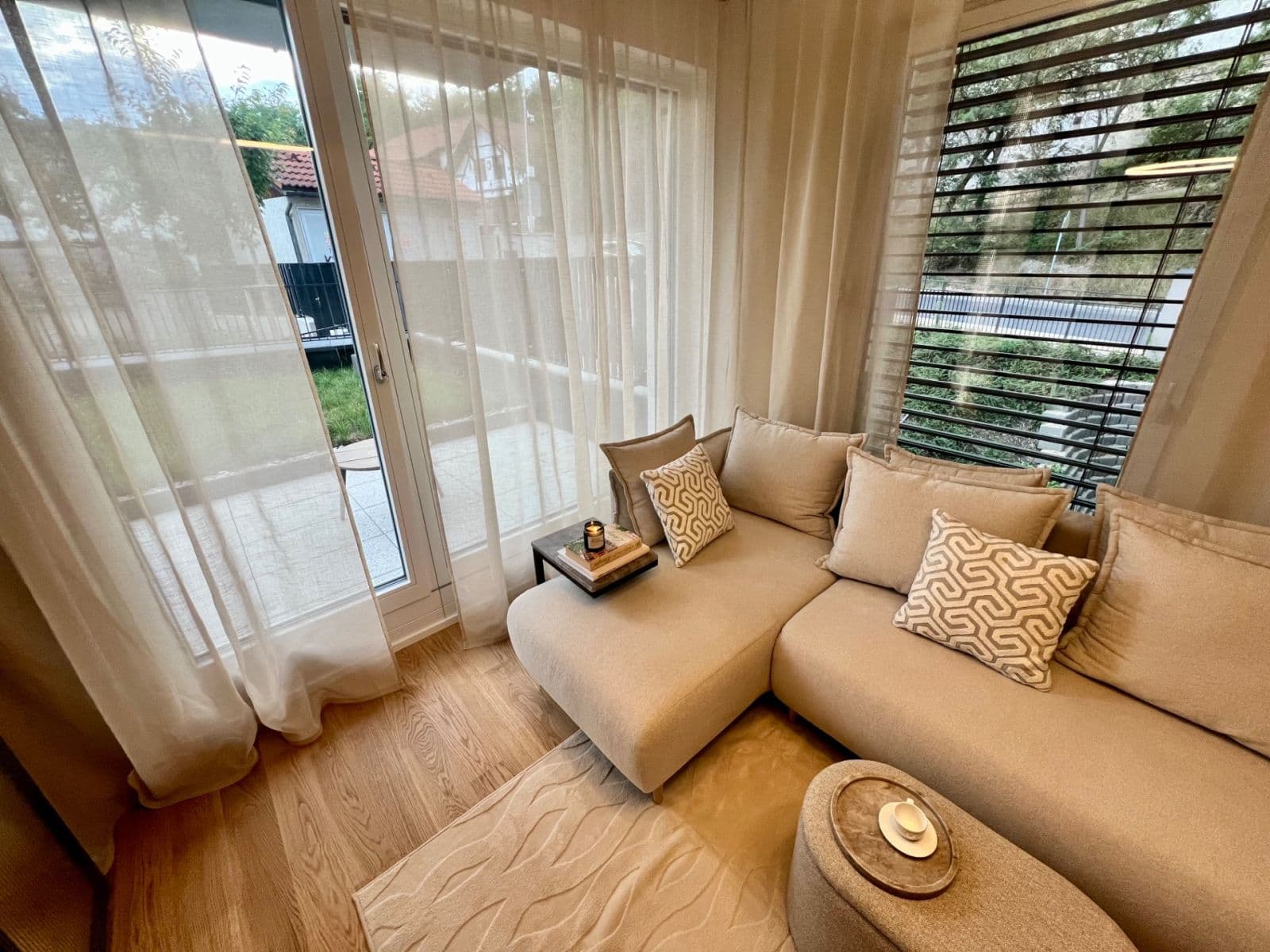 Prenájom bytu 3-izbový 82 m², Lysolajské údolí, Praha, Praha Prenájom bytu 3-izbový 82 m², Lysolajské údolí, Praha, Praha