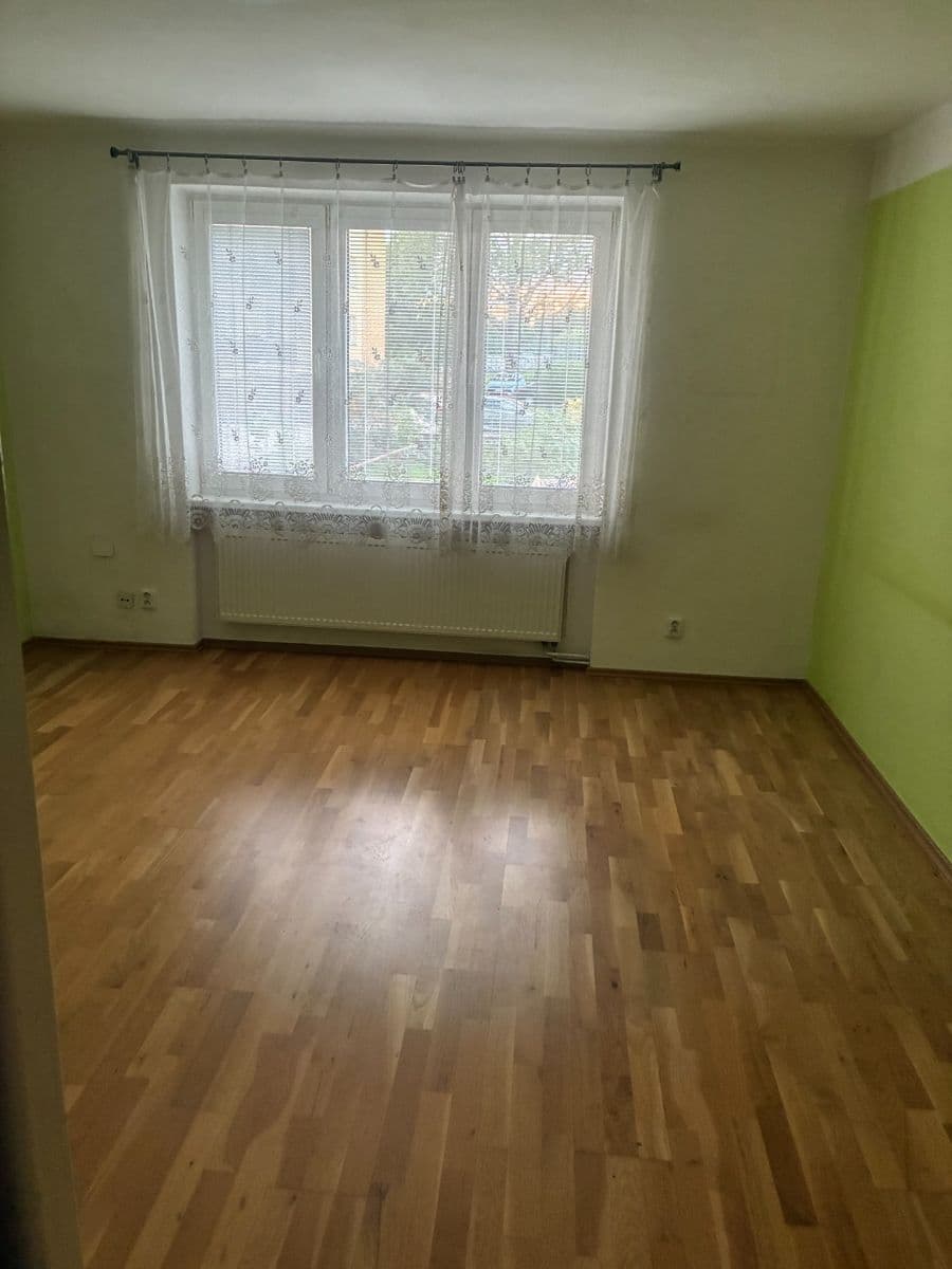 Predaj bytu 3-izbový 65 m², Střední novosadská, Olomouc, Olomoucký kraj Predaj bytu 3-izbový 65 m², Střední novosadská, Olomouc, Olomoucký kraj