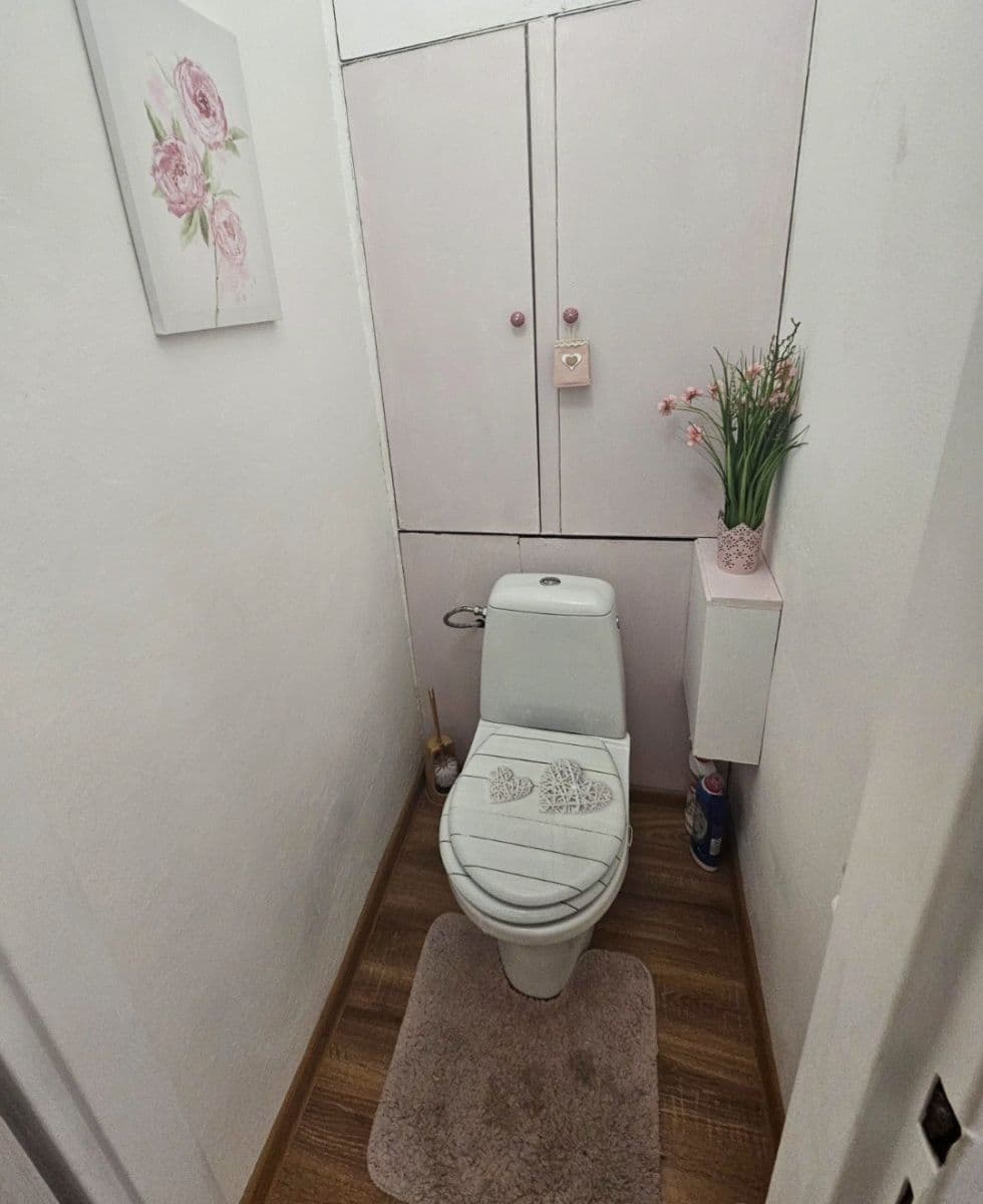 Predaj bytu 1-izbový 38 m², Střekovské nábřeží, Ústí nad Labem, Ústecký kraj Predaj bytu 1-izbový 38 m², Střekovské nábřeží, Ústí nad Labem, Ústecký kraj
