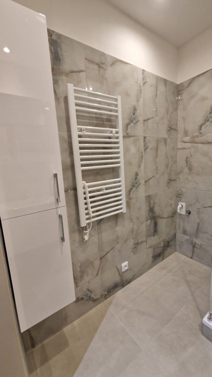 Prenájom bytu 3-izbový 61 m², Markušova, Praha, Praha Prenájom bytu 3-izbový 61 m², Markušova, Praha, Praha