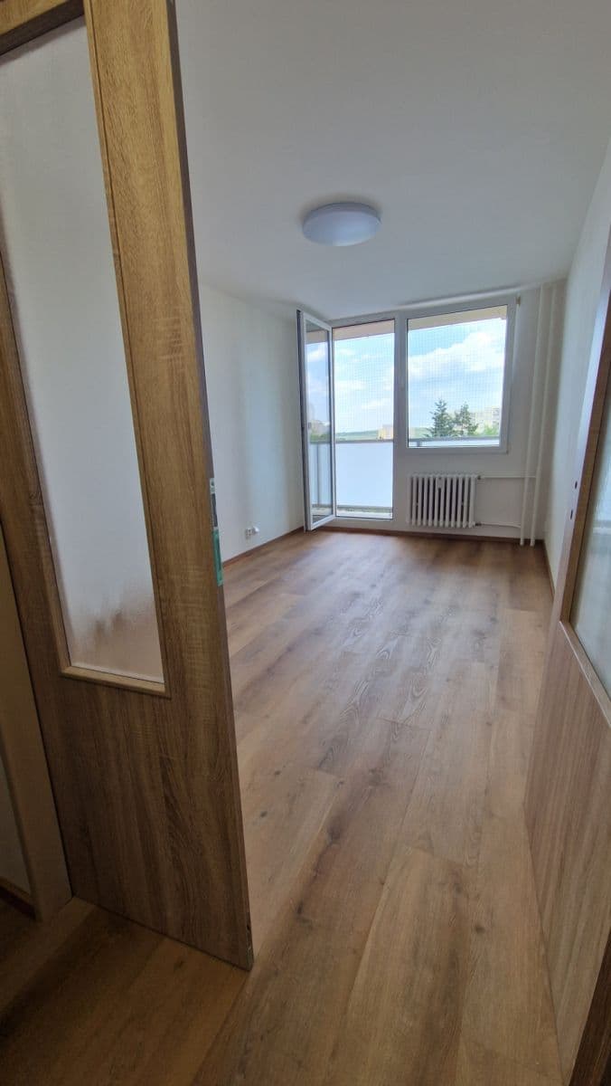 Prenájom bytu 3-izbový 61 m², Markušova, Praha, Praha Prenájom bytu 3-izbový 61 m², Markušova, Praha, Praha