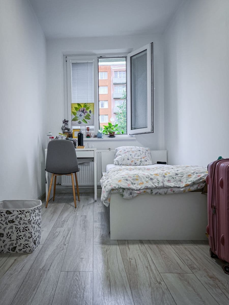 Predaj bytu 4-izbový 78 m², Branišovská, České Budějovice, Jihočeský kraj Predaj bytu 4-izbový 78 m², Branišovská, České Budějovice, Jihočeský kraj