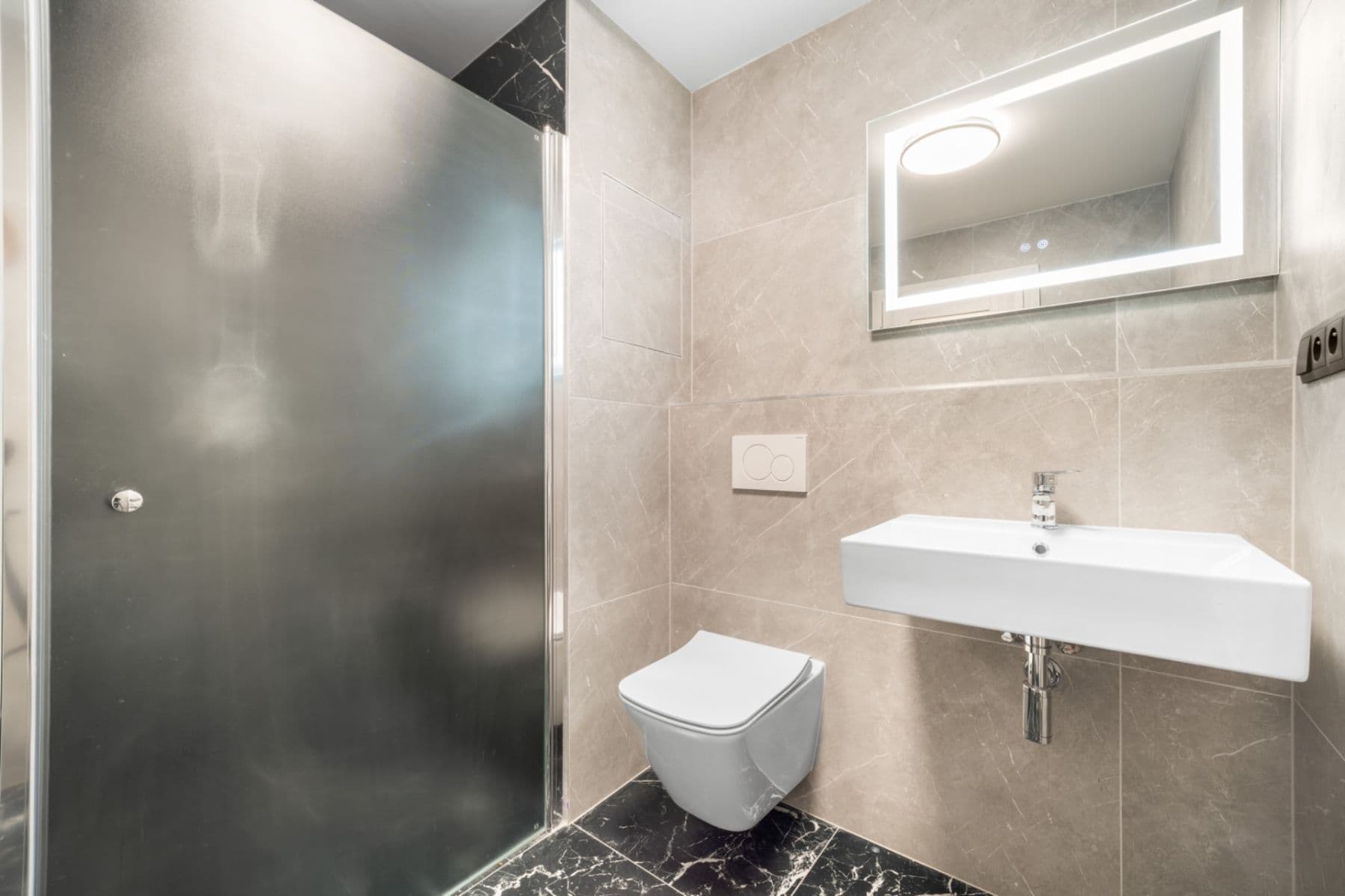 Prenájom bytu 1-izbový 24 m², Bratislavská, Brno, Jihomoravský kraj Prenájom bytu 1-izbový 24 m², Bratislavská, Brno, Jihomoravský kraj
