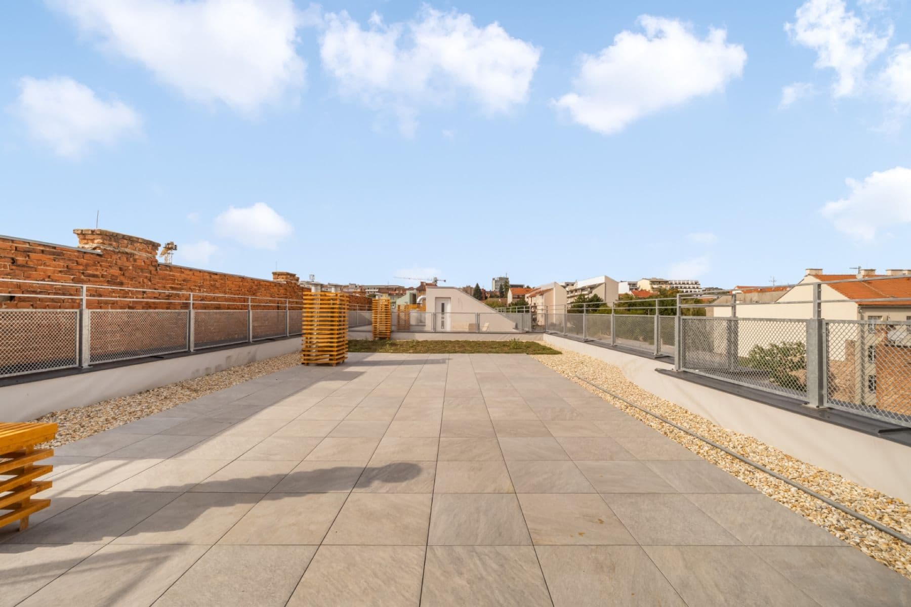 Prenájom bytu 2-izbový 45 m², Bratislavská, Brno, Jihomoravský kraj Prenájom bytu 2-izbový 45 m², Bratislavská, Brno, Jihomoravský kraj