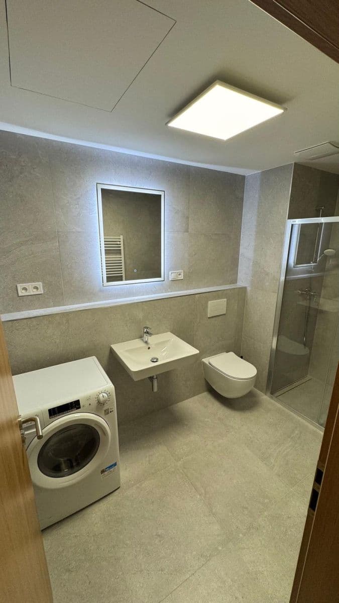 Prenájom bytu 1-izbový 34 m², Dornych, Brno, Jihomoravský kraj Prenájom bytu 1-izbový 34 m², Dornych, Brno, Jihomoravský kraj