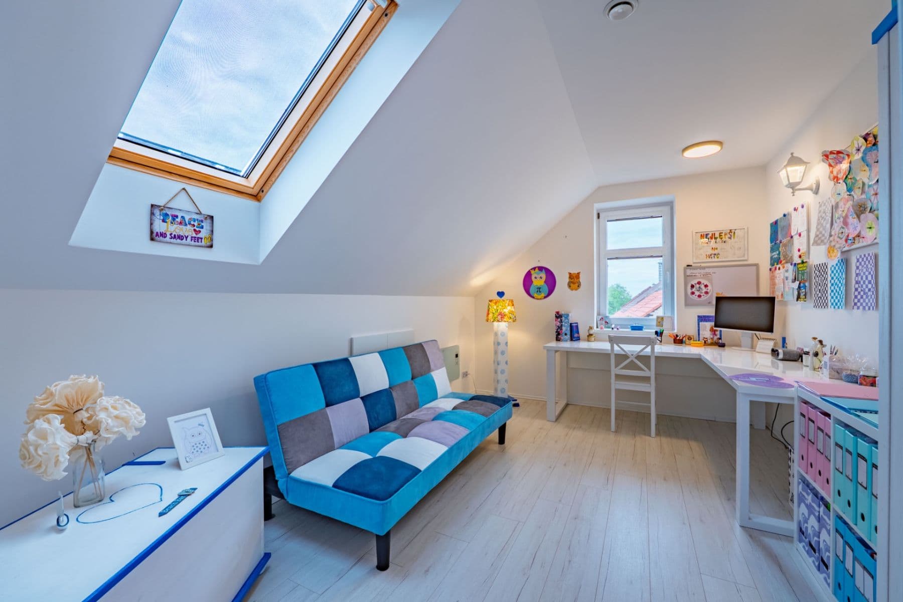 Predaj domu 240 m², pozemok 818 m², Plaňany, Středočeský kraj Predaj domu 240 m², pozemok 818 m², Plaňany, Středočeský kraj