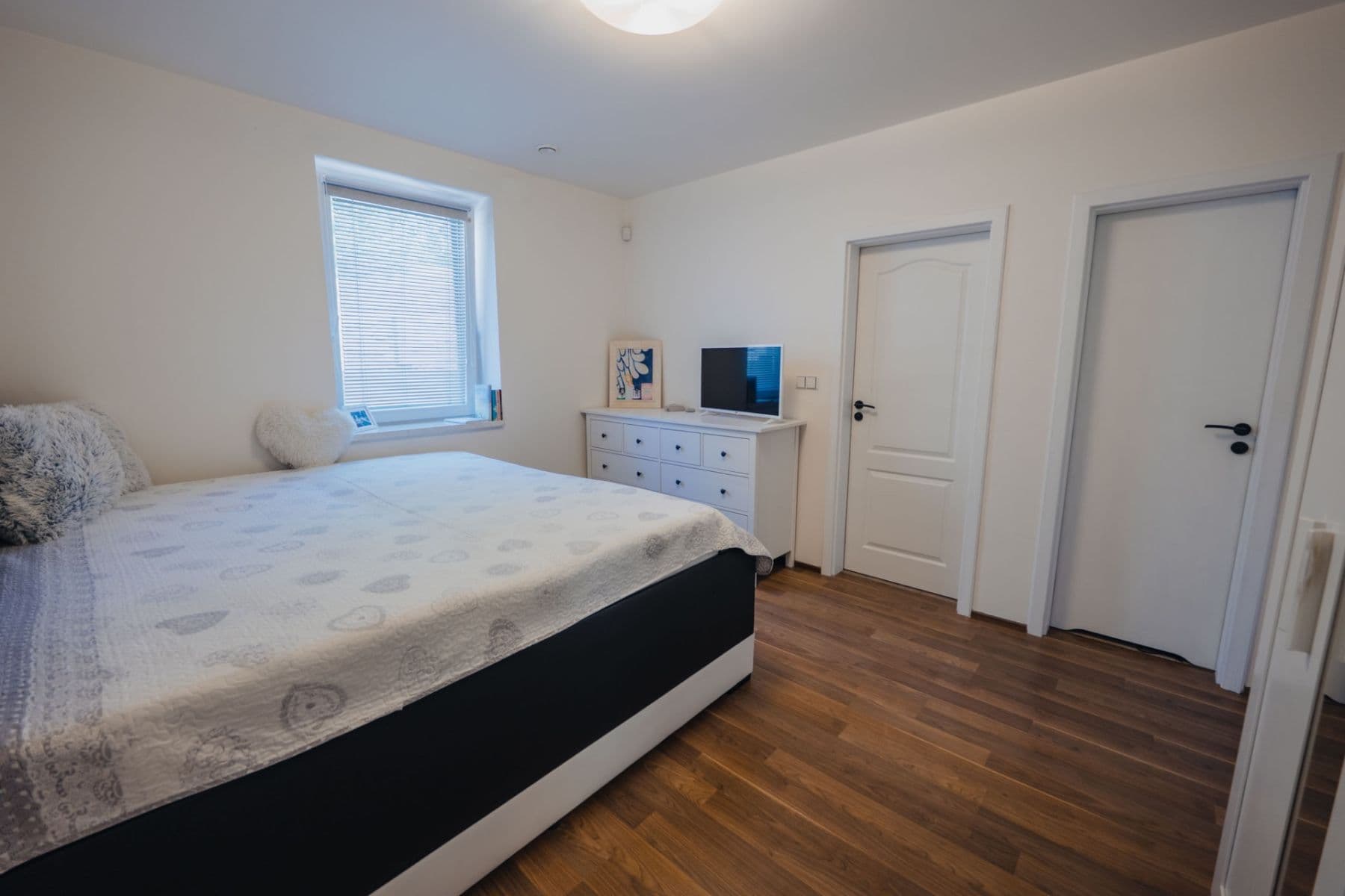 Predaj domu 240 m², pozemok 818 m², Plaňany, Středočeský kraj Predaj domu 240 m², pozemok 818 m², Plaňany, Středočeský kraj