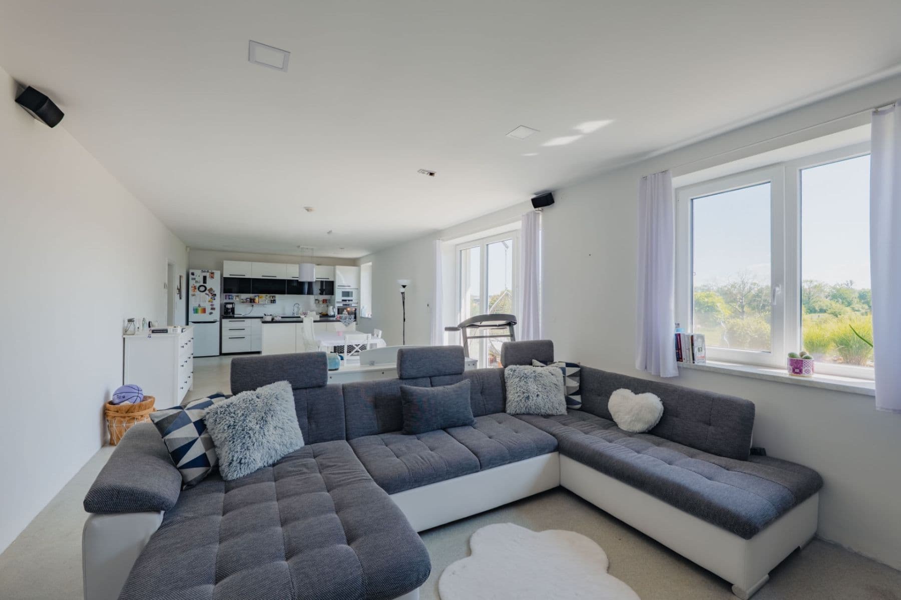 Predaj domu 240 m², pozemok 818 m², Plaňany, Středočeský kraj Predaj domu 240 m², pozemok 818 m², Plaňany, Středočeský kraj