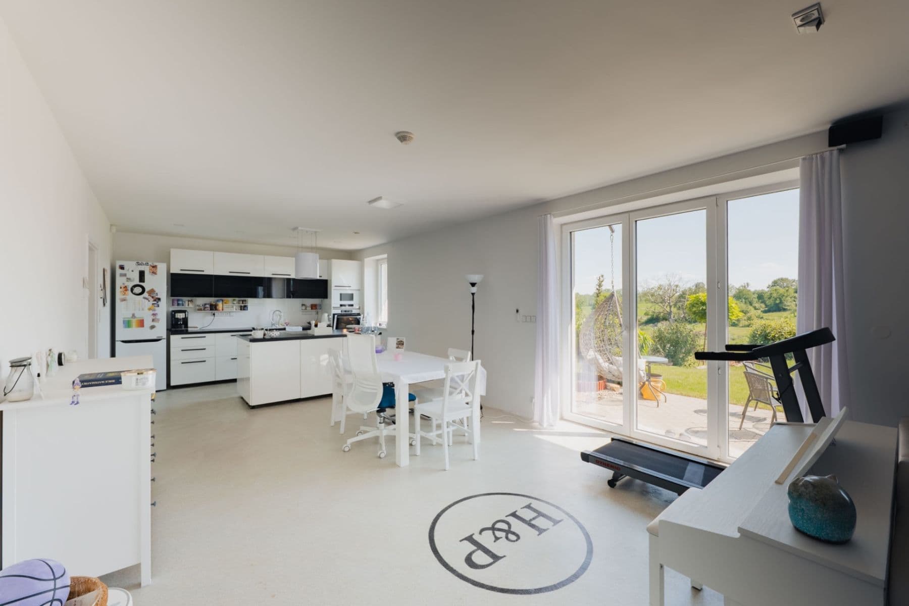Predaj domu 240 m², pozemok 818 m², Plaňany, Středočeský kraj Predaj domu 240 m², pozemok 818 m², Plaňany, Středočeský kraj