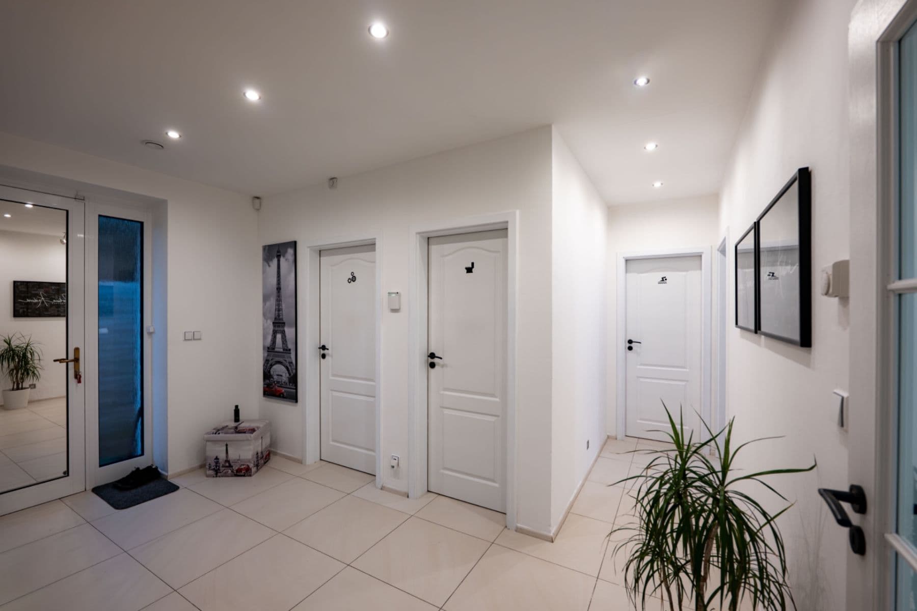 Predaj domu 200 m², pozemok 818 m², Plaňany, Středočeský kraj Predaj domu 200 m², pozemok 818 m², Plaňany, Středočeský kraj