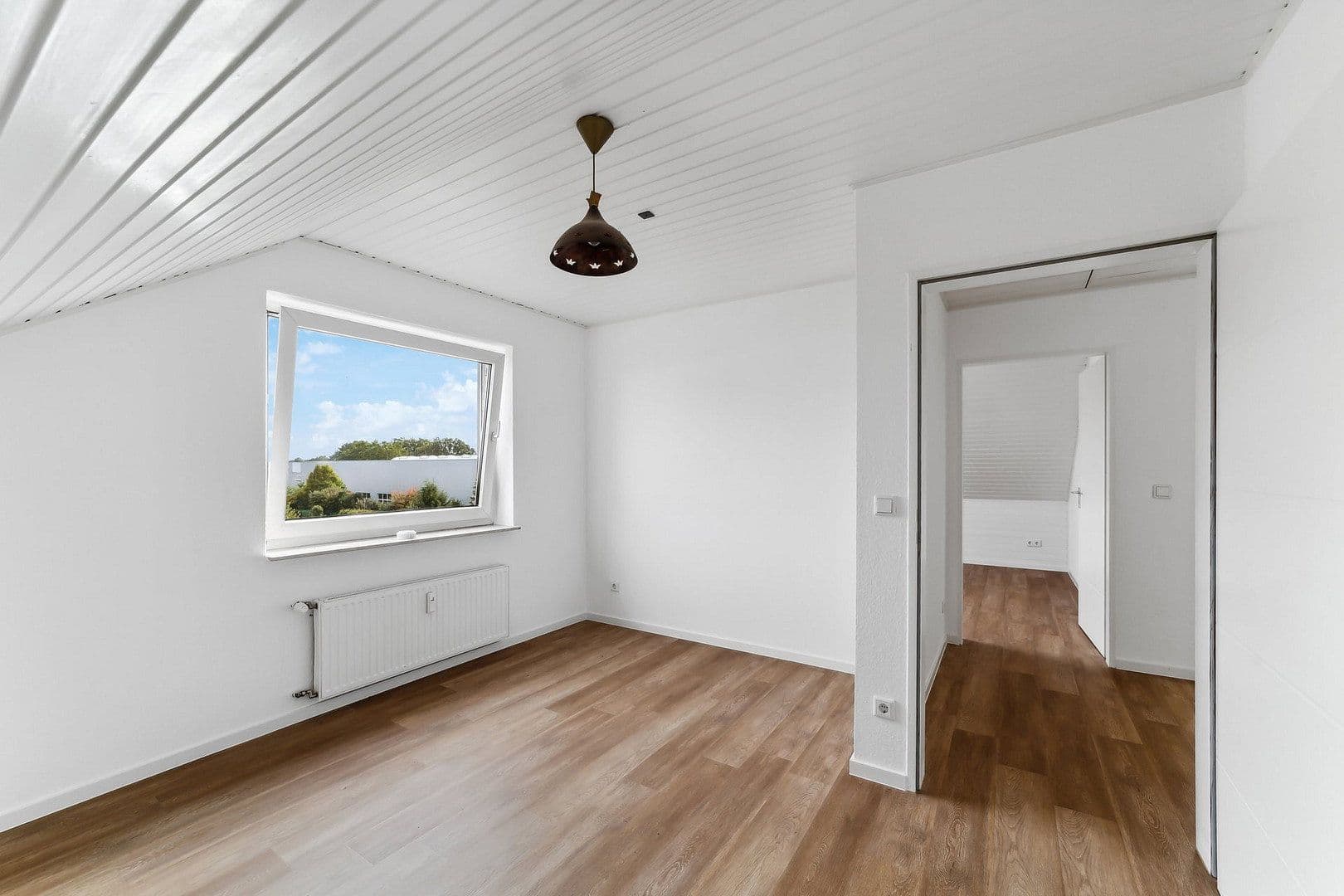 Prenájom bytu 3-izbový 80 m², Osnabrück, Dolné Sasko Prenájom bytu 3-izbový 80 m², Osnabrück, Dolné Sasko