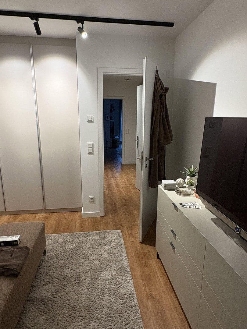 Prenájom bytu 2-izbový 72 m², Uhlenhorster Weg 31B, Hamburg, Hamburg Prenájom bytu 2-izbový 72 m², Uhlenhorster Weg 31B, Hamburg, Hamburg