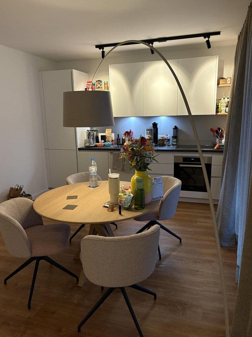 Prenájom bytu 2-izbový 72 m², Uhlenhorster Weg 31B, Hamburg, Hamburg Prenájom bytu 2-izbový 72 m², Uhlenhorster Weg 31B, Hamburg, Hamburg