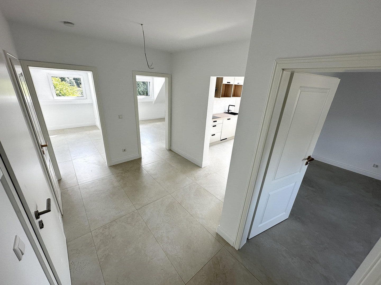 Prenájom bytu 3-izbový 55 m², Oberhausen, Severné Porýnie - Westfálsko Prenájom bytu 3-izbový 55 m², Oberhausen, Severné Porýnie - Westfálsko