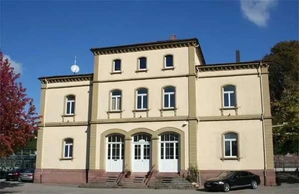 Prenájom kancelárie 125 m², Neidensteiner Str. 2, Waibstadt, Bádensko-Wurttembersko Prenájom kancelárie 125 m², Neidensteiner Str. 2, Waibstadt, Bádensko-Wurttembersko
