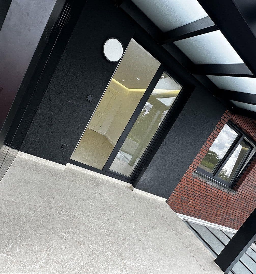 Prenájom bytu 3-izbový 70 m², Königstraße 17, Oberhausen, Severné Porýnie - Westfálsko Prenájom bytu 3-izbový 70 m², Königstraße 17, Oberhausen, Severné Porýnie - Westfálsko