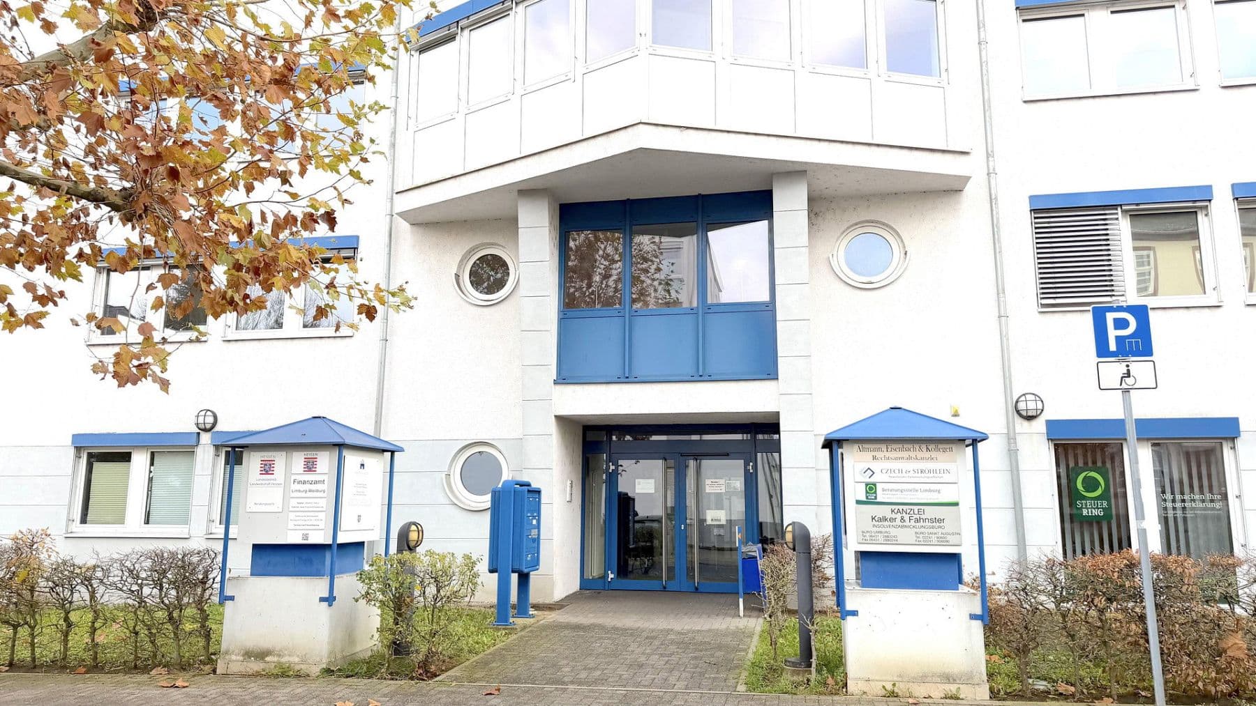 Prenájom kancelárie 1.400 m², Walderdorffstr. 10, Limburg an der Lahn, Hesensko Prenájom kancelárie 1.400 m², Walderdorffstr. 10, Limburg an der Lahn, Hesensko
