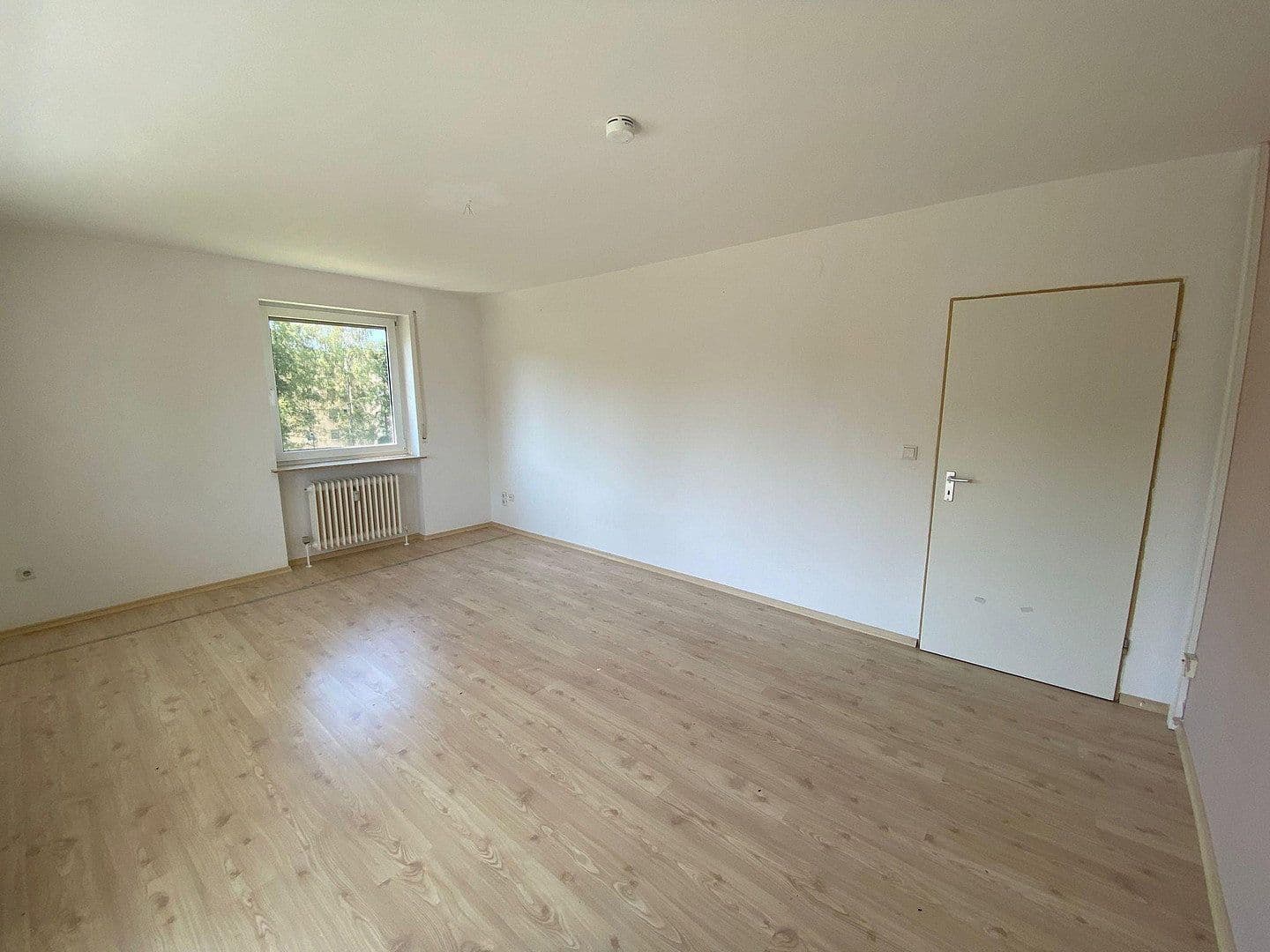Prenájom bytu 3-izbový 80 m², Jean-Paul-Allee 1, Neustadt bei Coburg, Bavorsko Prenájom bytu 3-izbový 80 m², Jean-Paul-Allee 1, Neustadt bei Coburg, Bavorsko