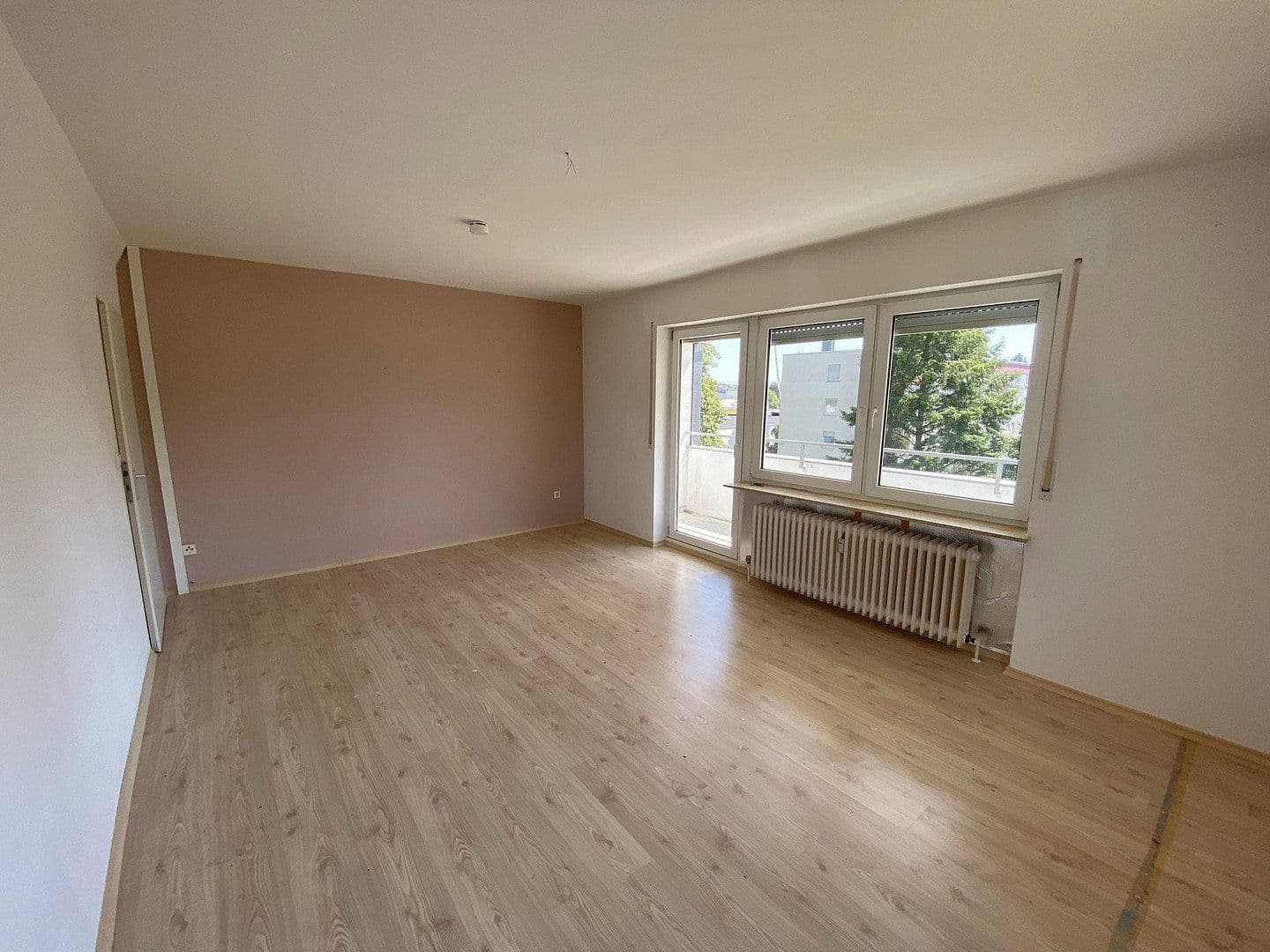 Prenájom bytu 3-izbový 80 m², Jean-Paul-Allee 1, Neustadt bei Coburg, Bavorsko Prenájom bytu 3-izbový 80 m², Jean-Paul-Allee 1, Neustadt bei Coburg, Bavorsko