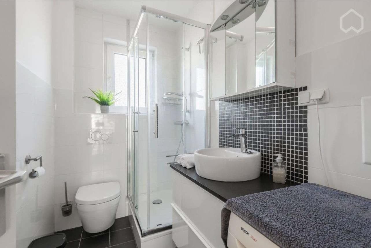 Prenájom bytu 3-izbový 66 m², Heinrich-Hoffmann-Straße 14, Frankfurt am Main, Hesensko Prenájom bytu 3-izbový 66 m², Heinrich-Hoffmann-Straße 14, Frankfurt am Main, Hesensko