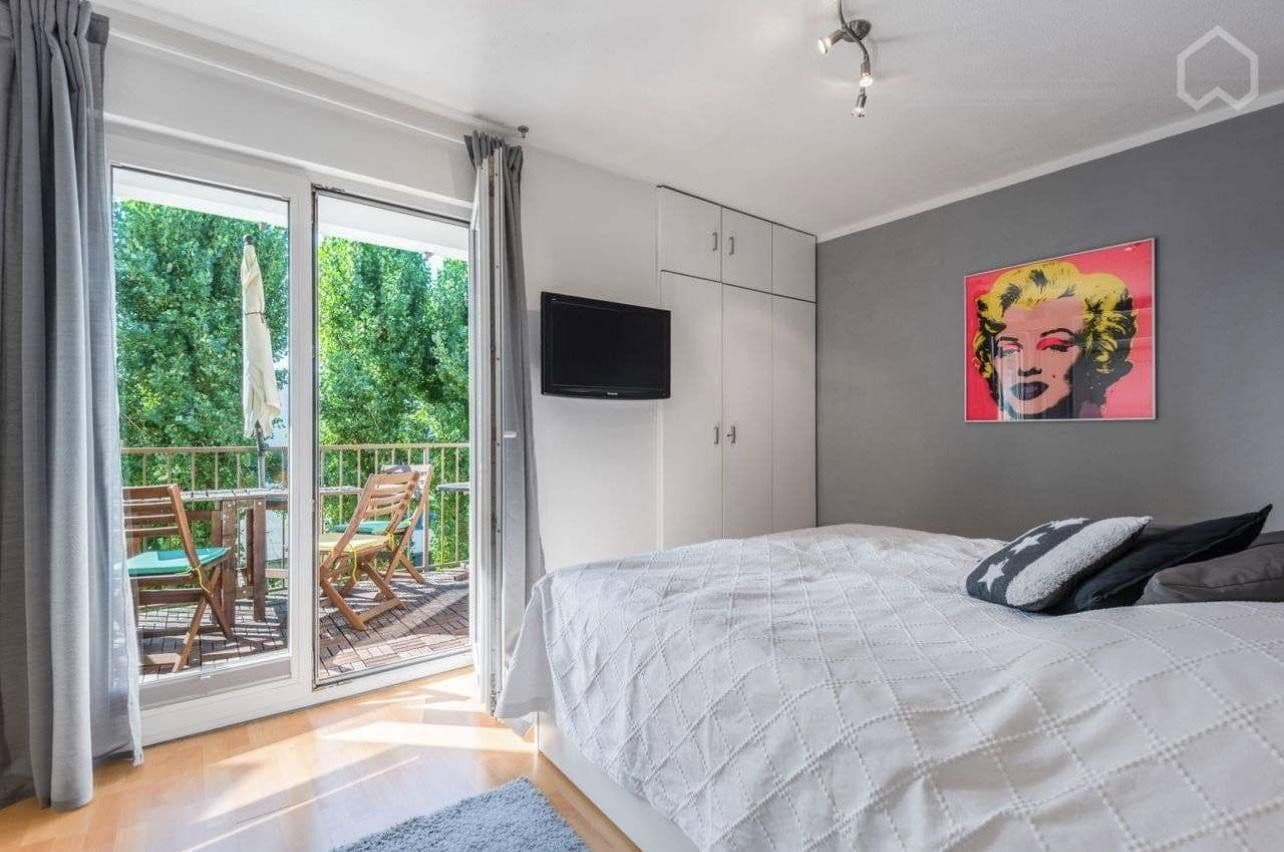 Prenájom bytu 3-izbový 66 m², Heinrich-Hoffmann-Straße 14, Frankfurt am Main, Hesensko Prenájom bytu 3-izbový 66 m², Heinrich-Hoffmann-Straße 14, Frankfurt am Main, Hesensko