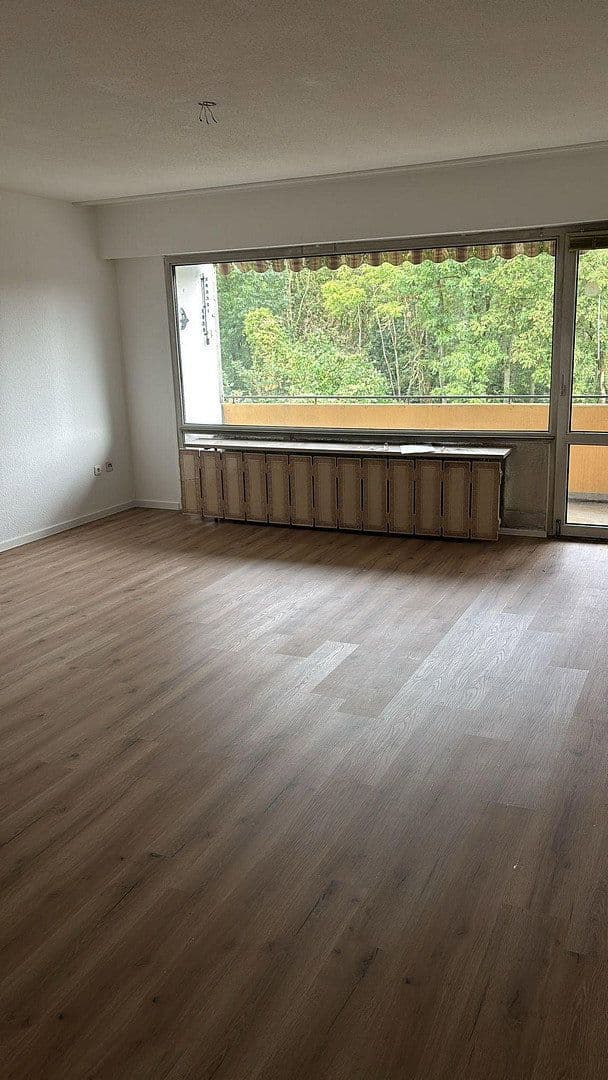 Prenájom bytu 3-izbový 84 m², Kerpen, Severné Porýnie - Westfálsko Prenájom bytu 3-izbový 84 m², Kerpen, Severné Porýnie - Westfálsko
