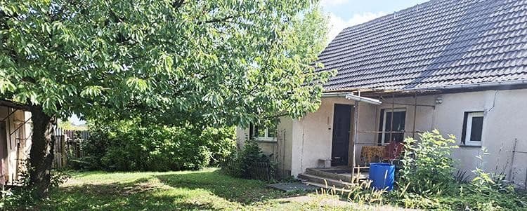Predaj domu 140 m², pozemok 3.661 m², Oderaue, Brandenbursko Predaj domu 140 m², pozemok 3.661 m², Oderaue, Brandenbursko
