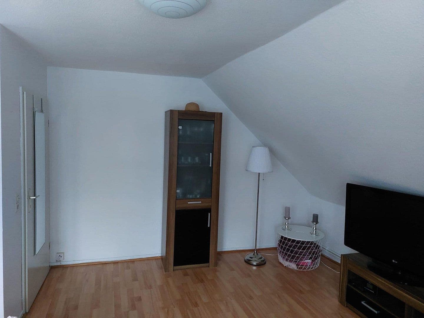 Prenájom bytu 2-izbový 75 m², Alte Dorfstraße 1D, Seesen, Dolné Sasko Prenájom bytu 2-izbový 75 m², Alte Dorfstraße 1D, Seesen, Dolné Sasko